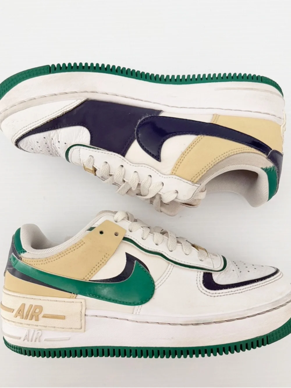 Nike Air Force 1 Shadow Women's Sneakers - White/Malachite/Sesame - 8